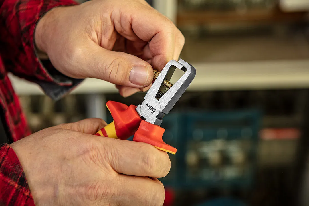 Jeu De Pinces Et Tournevis 1000V 13 Pcs. Neo 01-234 – Image 10